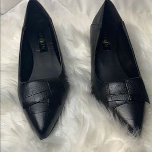 Black flats